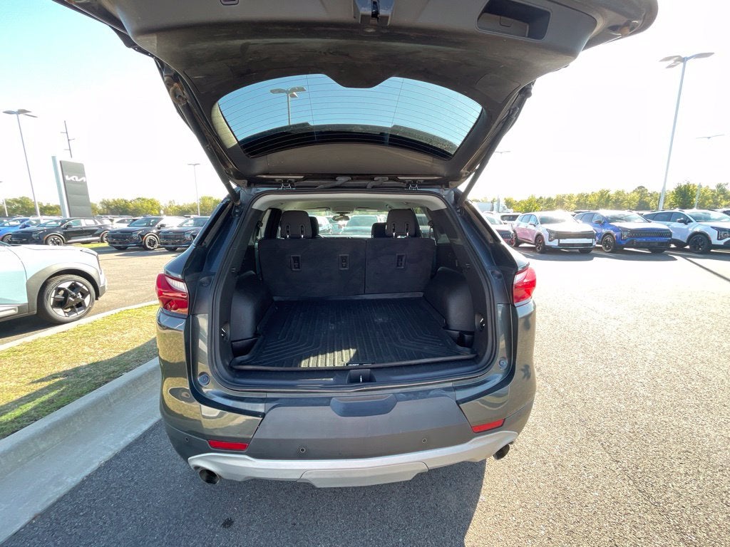 2019 Chevrolet Blazer Base 1LT / HEATED SEATS / POWER LIFT GATE