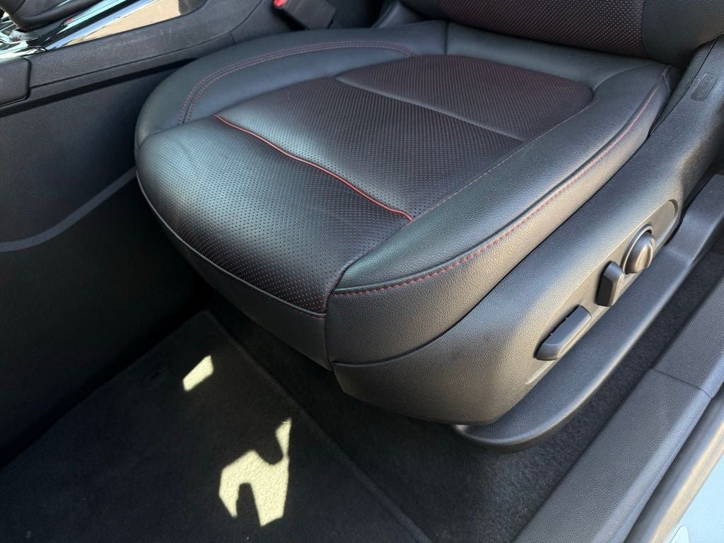2025 Chevrolet Blazer RS NAV / BOSE AUDIO / HEATED SEATS