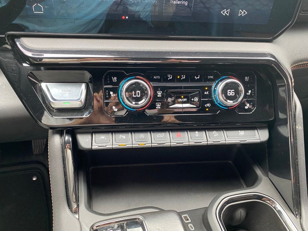 2022 GMC Sierra 1500 AT4 4x4 / HEATED SEATS