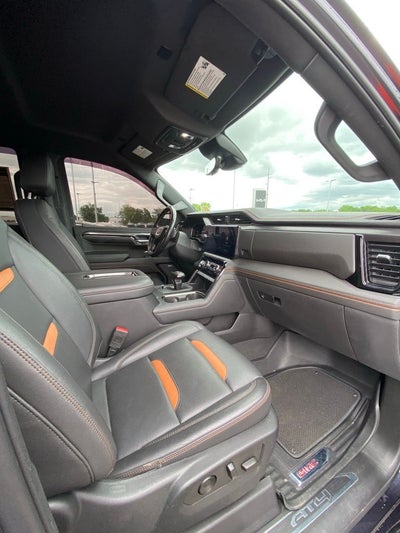 2022 GMC Sierra 1500 AT4 4x4 / HEATED SEATS