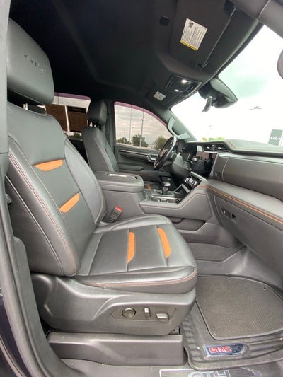 2022 GMC Sierra 1500 AT4 4x4 / HEATED SEATS