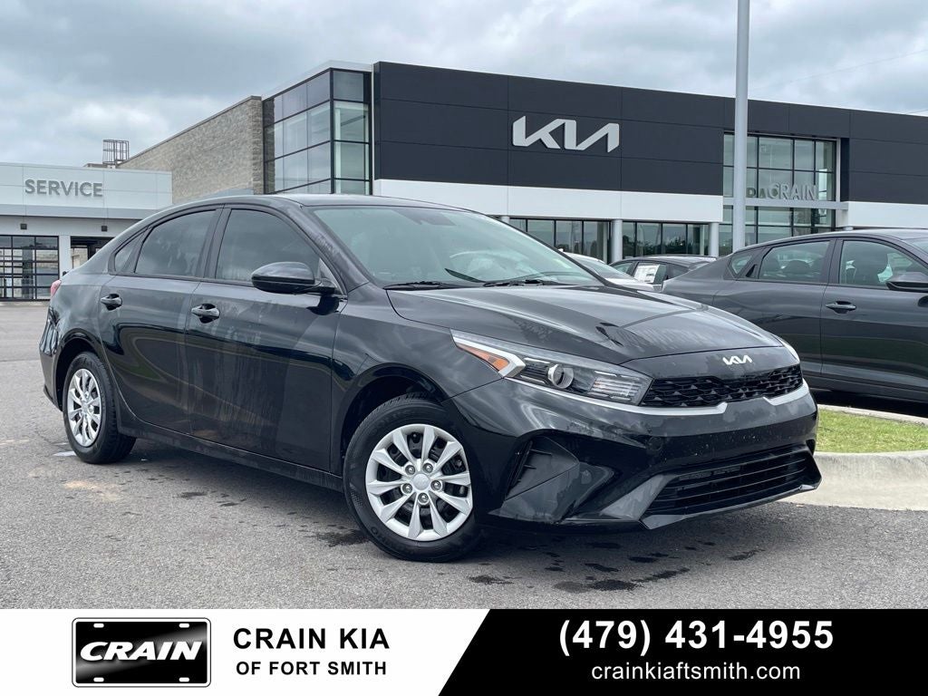 2023 Kia Forte LX ONE OWNER / CLEAN CARFAX