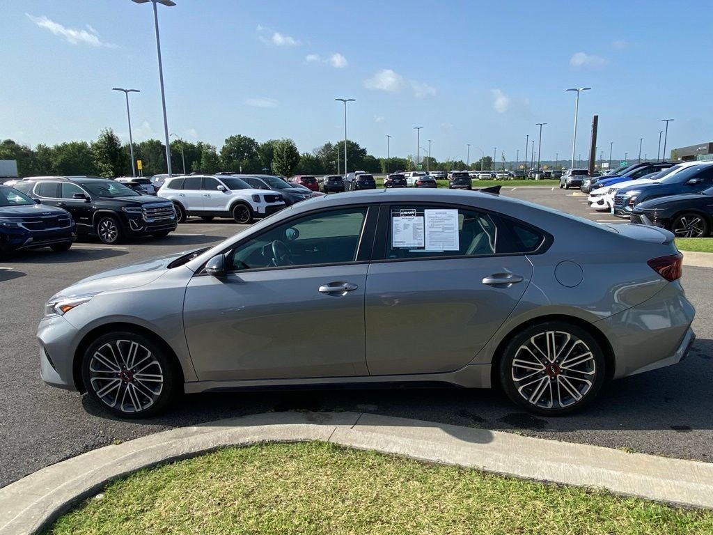 2024 Kia Forte GT SUNROOF / HEATED AND COOLED SEATS / NAV