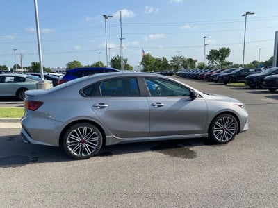 2024 Kia Forte GT SUNROOF / HEATED AND COOLED SEATS / NAV