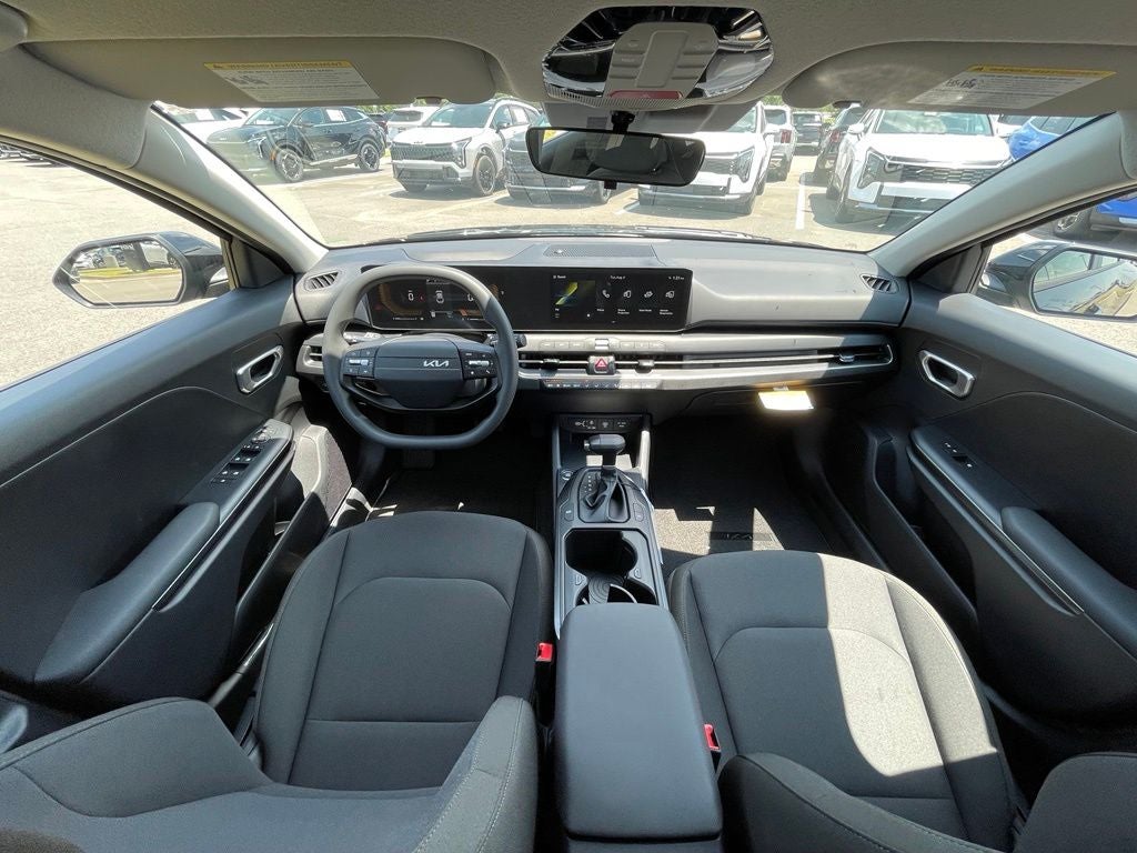 2026 Kia K4 LX