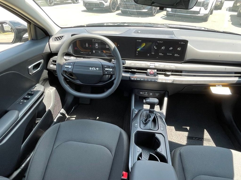 2026 Kia K4 LX