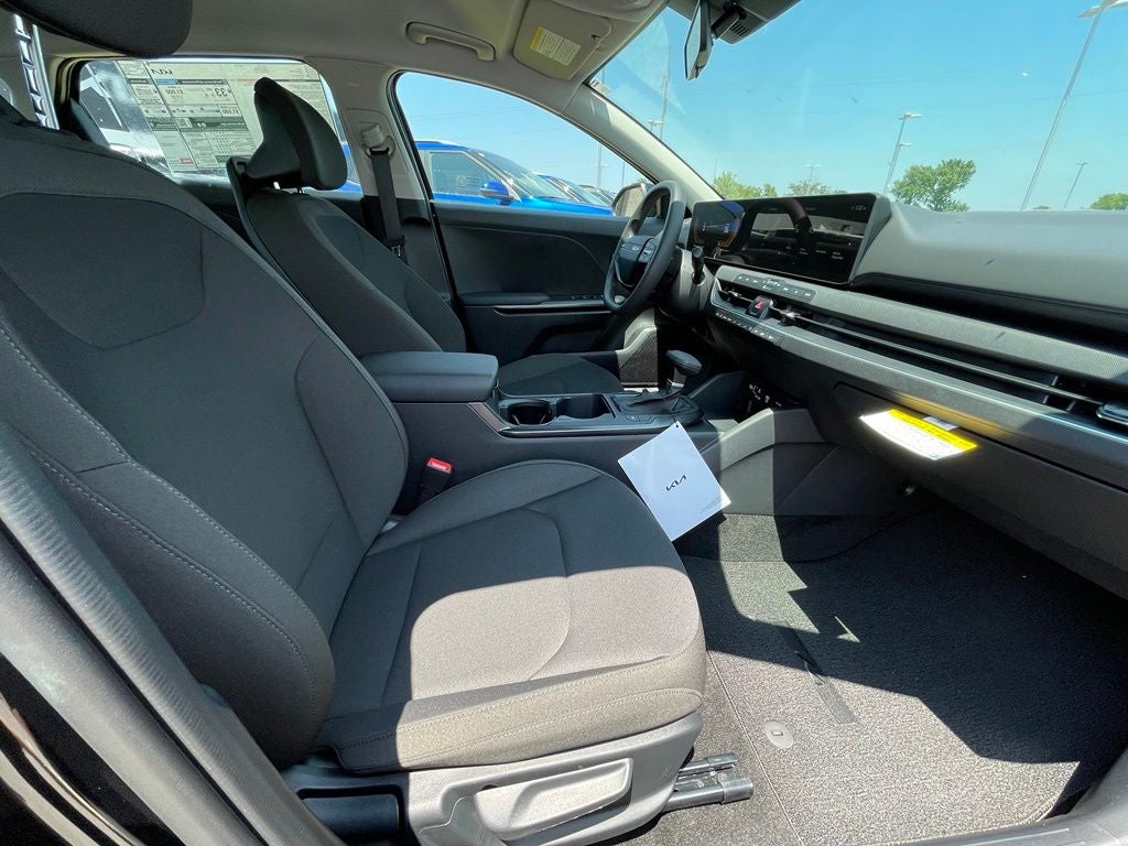 2026 Kia K4 LX