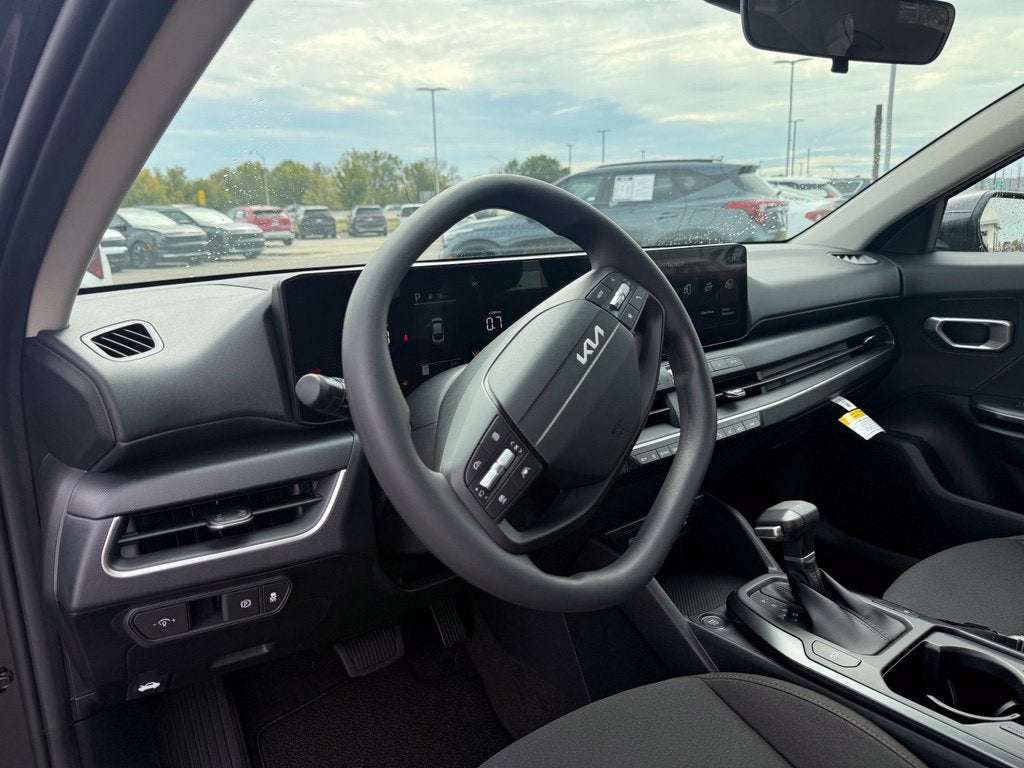 2027 Kia K4 LX