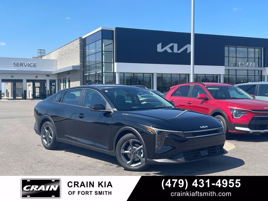2026 Kia K4 LXS