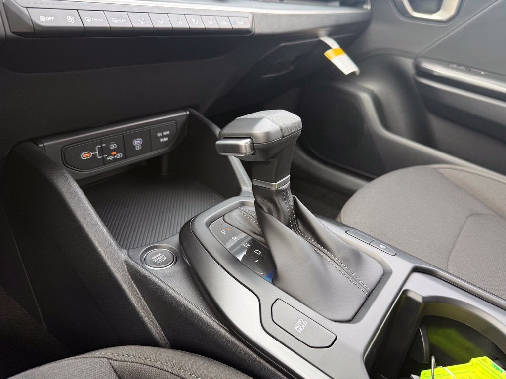 2027 Kia K4 LX