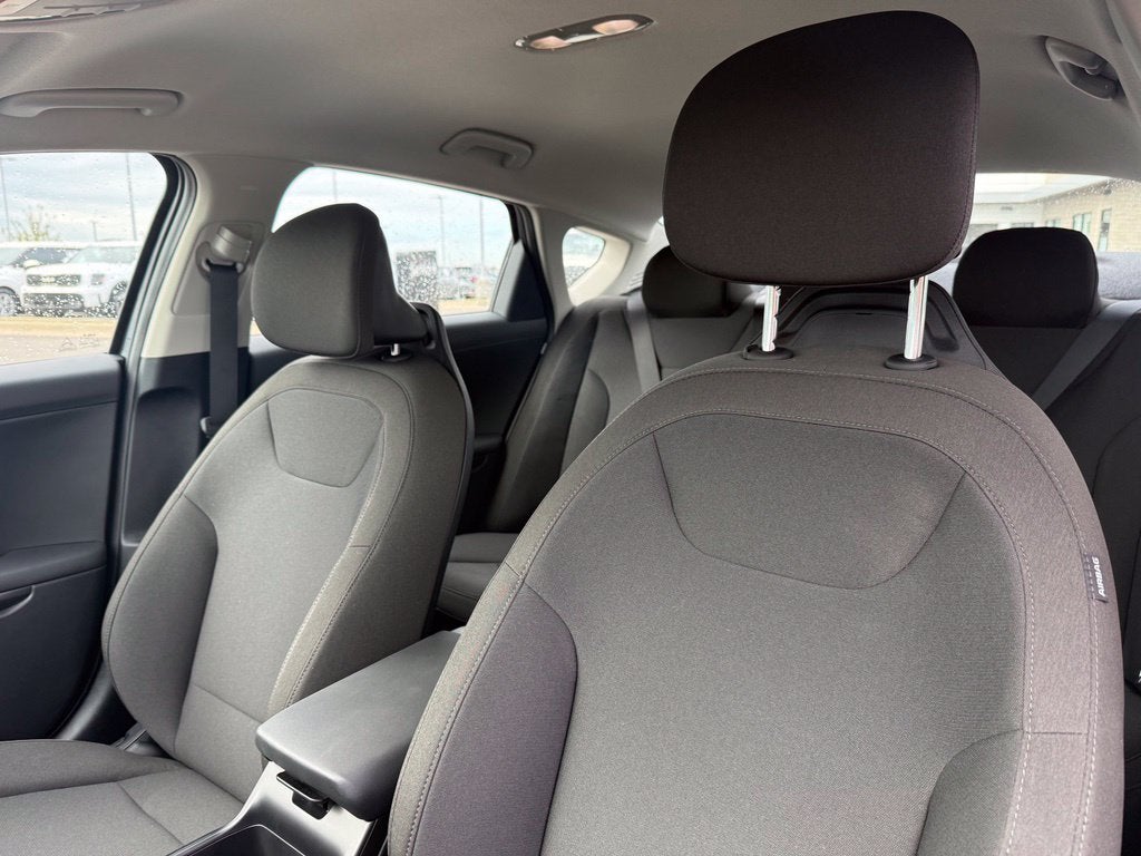 2027 Kia K4 LX
