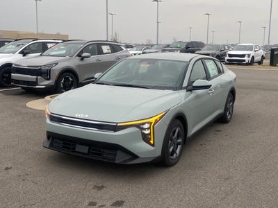 2025 Kia K4 LXS