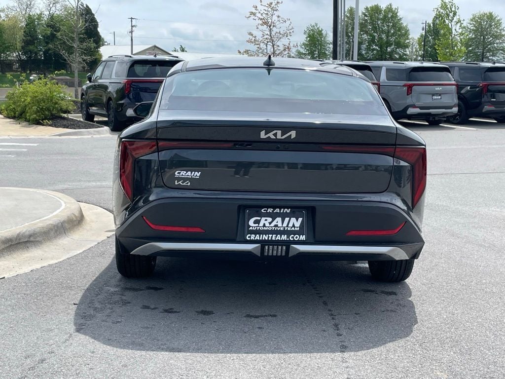 2026 Kia K4 LXS