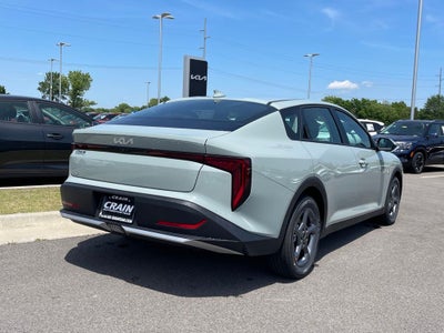 2026 Kia K4 LXS