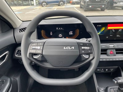 2026 Kia K4 LX