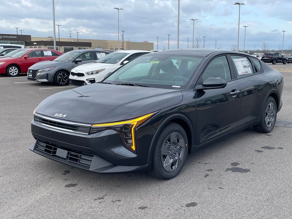 2026 Kia K4 LX