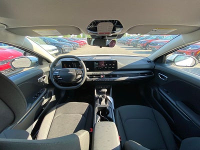 2026 Kia K4 LX