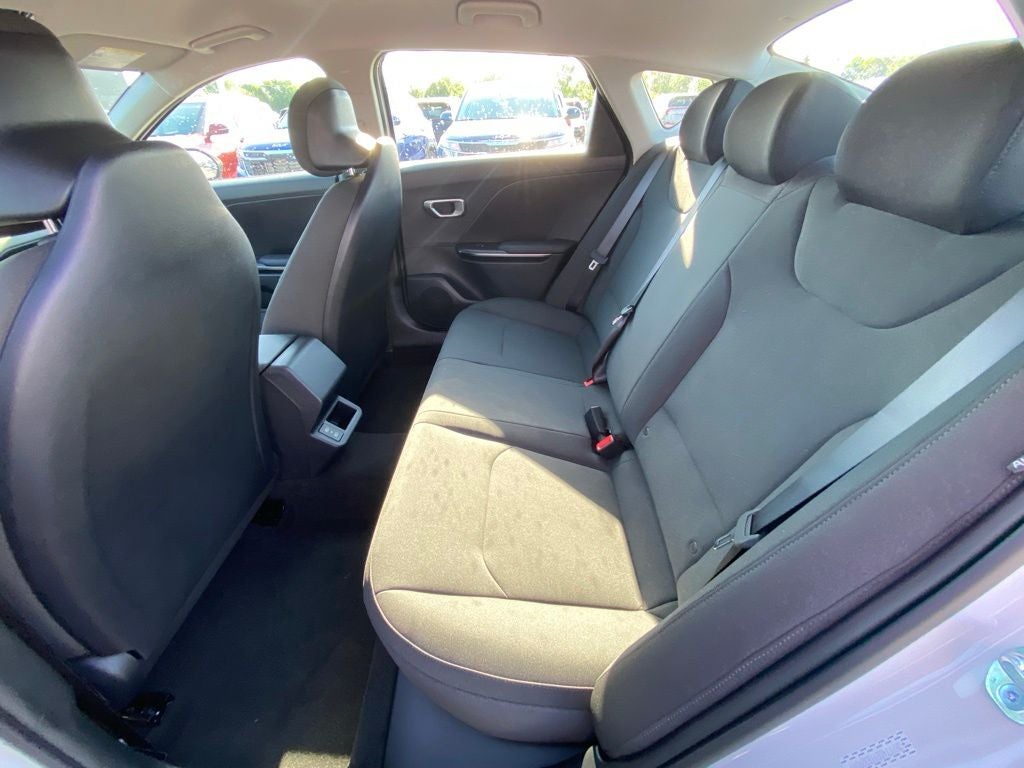 2026 Kia K4 LX