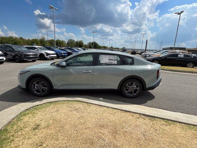 2026 Kia K4 LXS
