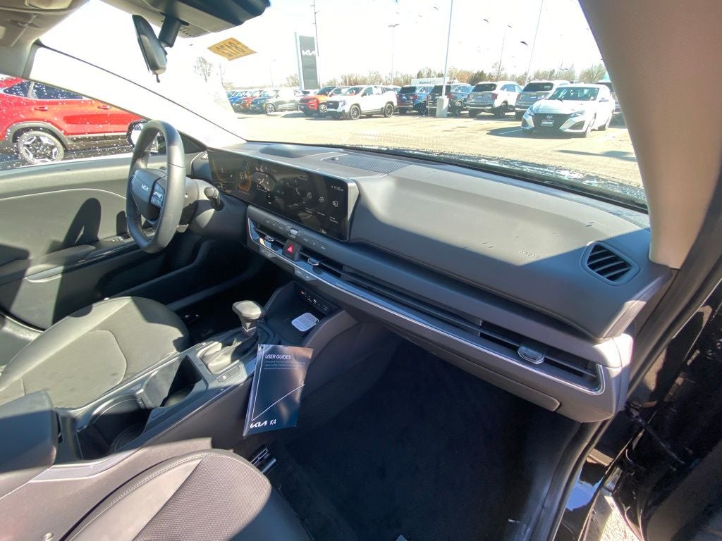 2026 Kia K4 EX