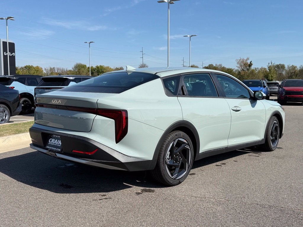 2026 Kia K4 EX