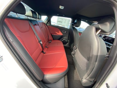 2025 Kia K4 GT-Line Turbo