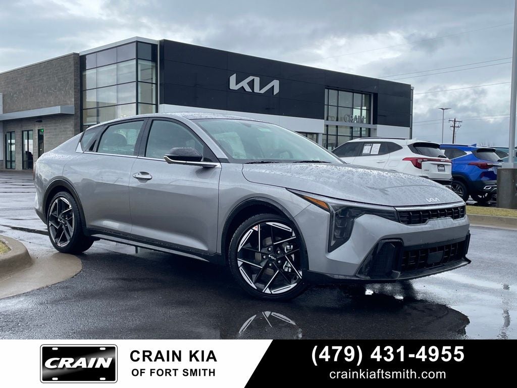 2025 Kia K4 GT-Line