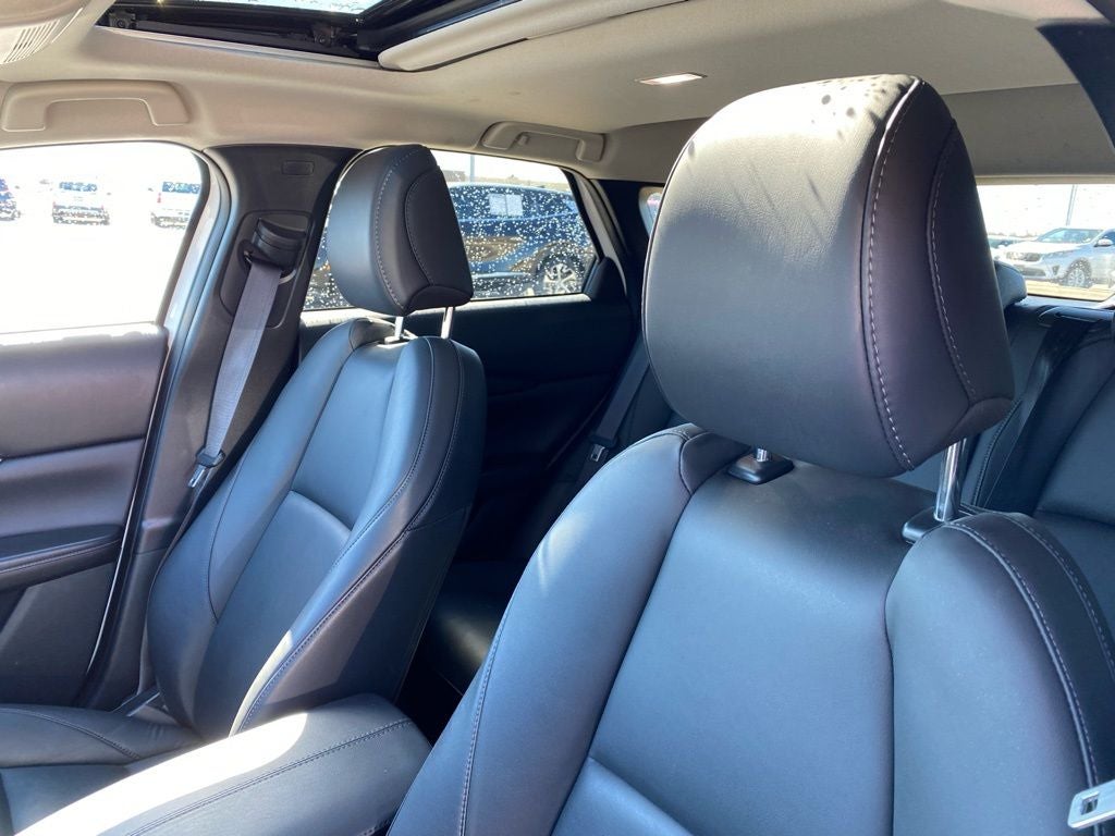 2025 Mazda Mazda CX-30 2.5 S Preferred Package AWD / CLEAN CARFAX / HEATED SEATS