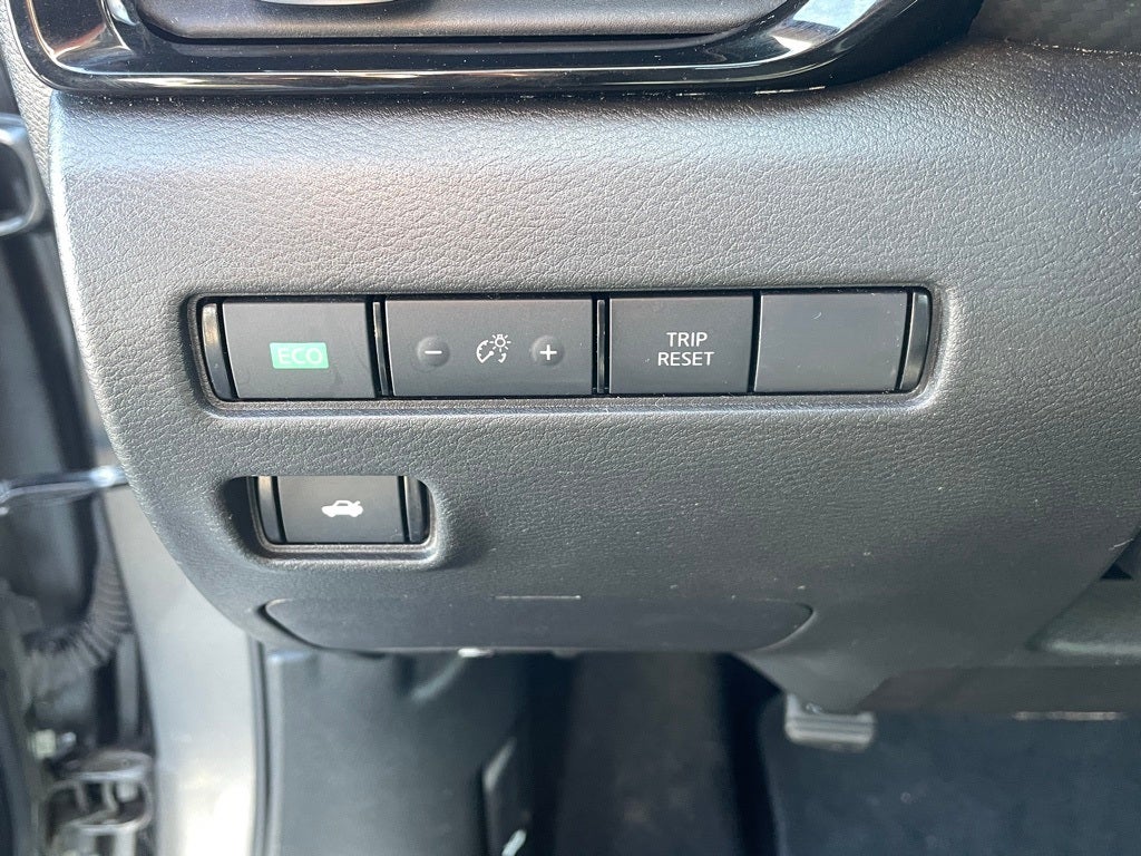 2024 Nissan Sentra SV ONE OWNER / CLEAN CARFAX