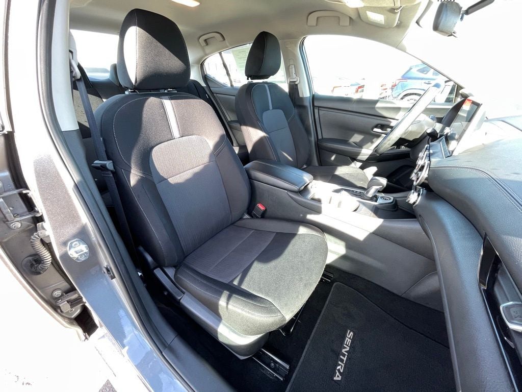 2024 Nissan Sentra SV ONE OWNER / CLEAN CARFAX