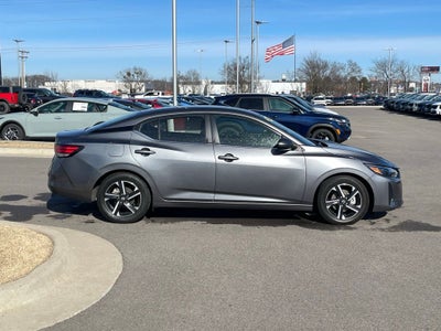 2024 Nissan Sentra SV ONE OWNER / CLEAN CARFAX