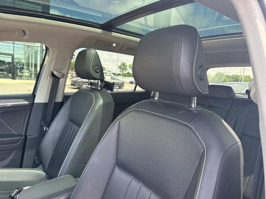 2022 Volkswagen Tiguan 2.0T SE MOONROOF