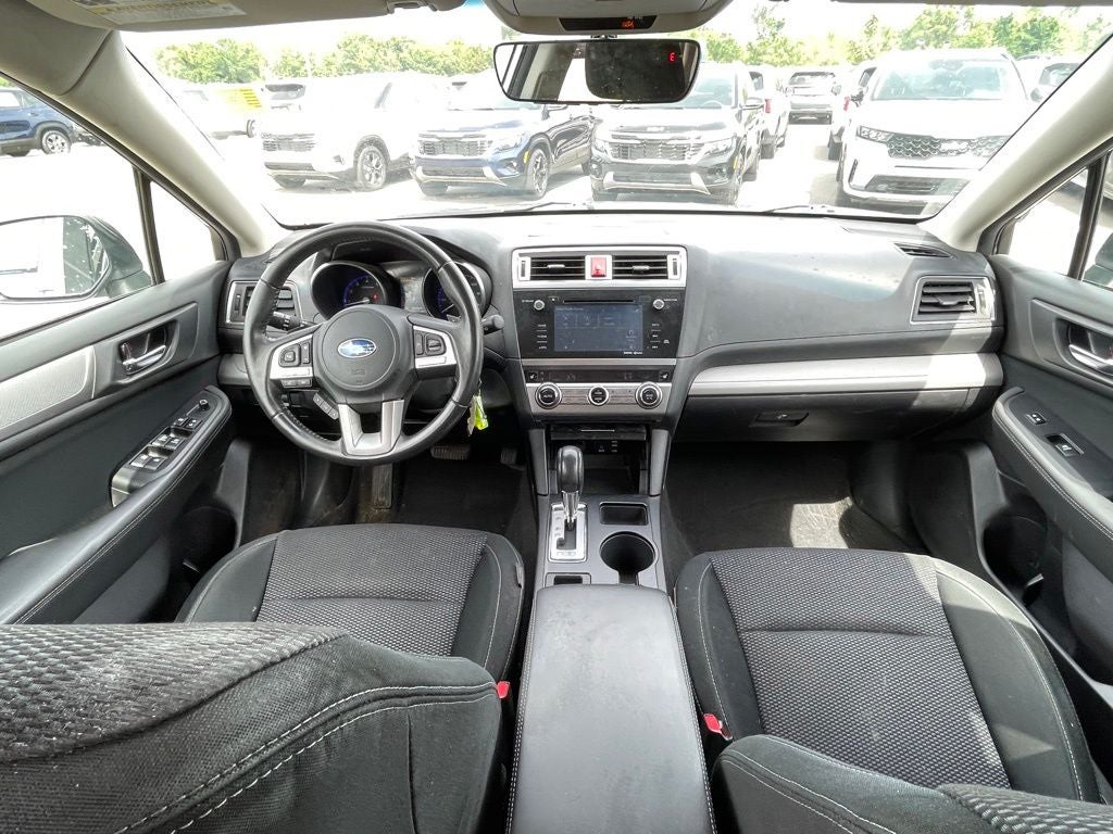 2017 Subaru Outback 2.5i Premium AWD /