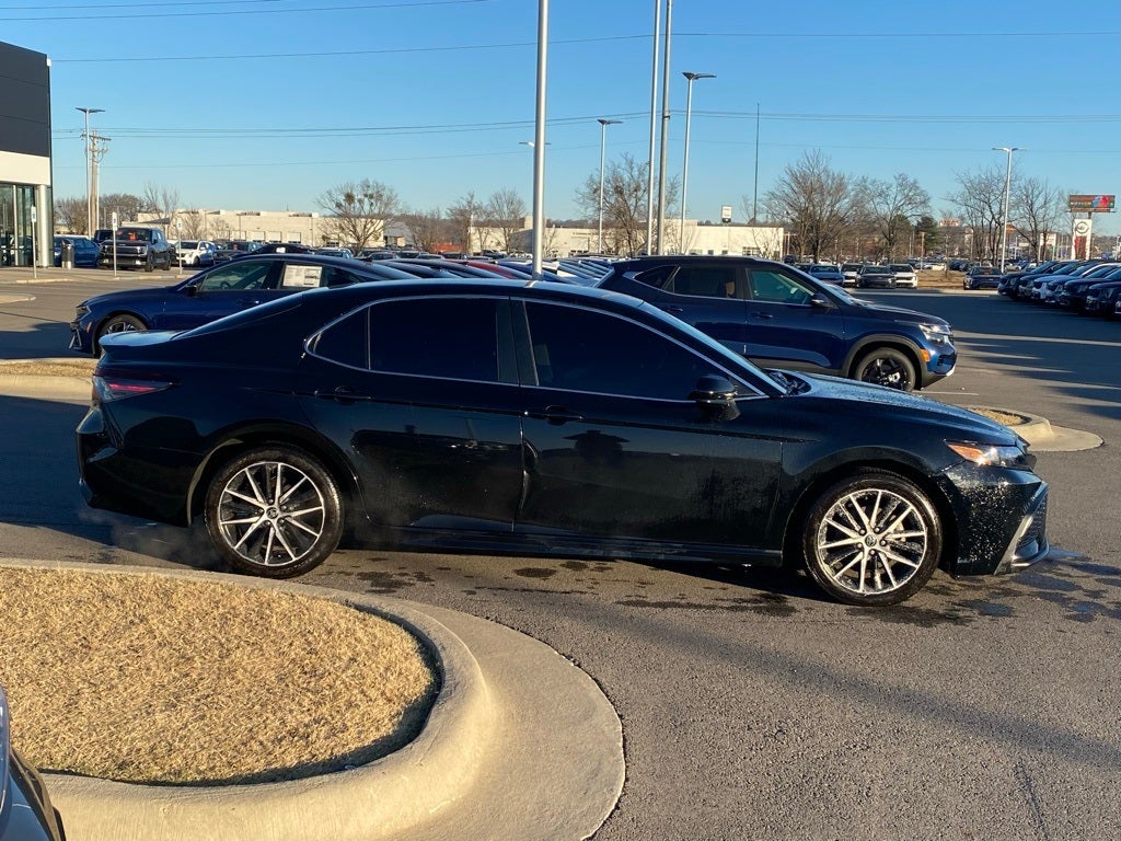 2023 Toyota Camry SE Nightshade / POWER SEAT