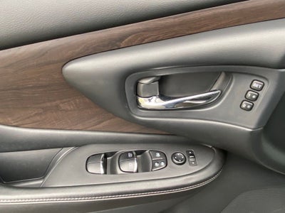 2019 Nissan Murano Platinum AWD / MOONROOF / HEATED SEATS