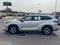 2024 Toyota Highlander LE SUNROOF / CAPT CHAIRS / 3RD ROW