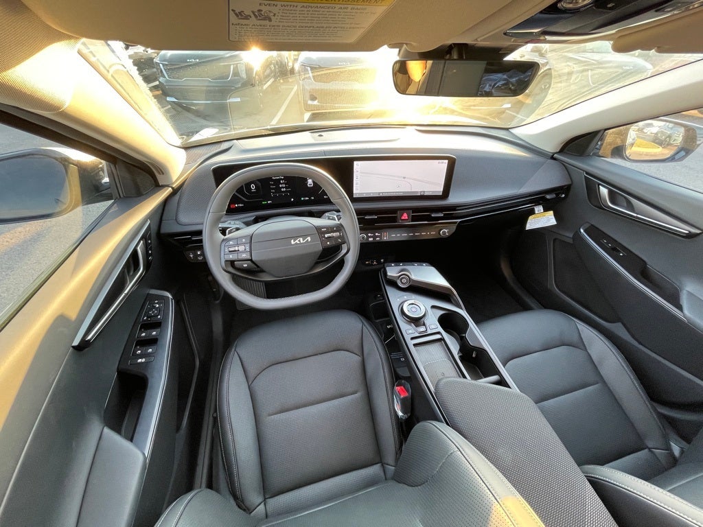 2025 Kia EV6 Wind