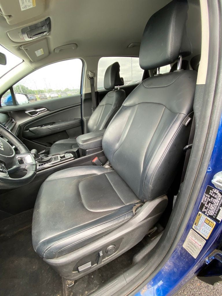2023 Kia Sportage EX HEATED SEATS / NAV / LEATHER