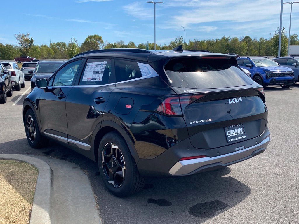 2027 Kia Sportage EX