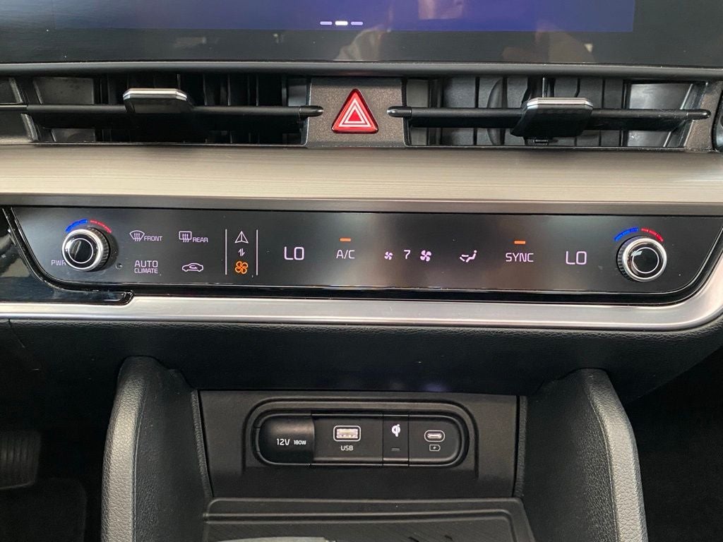 2025 Kia Sportage EX SUNROOF / NAV / HEATED SEATS
