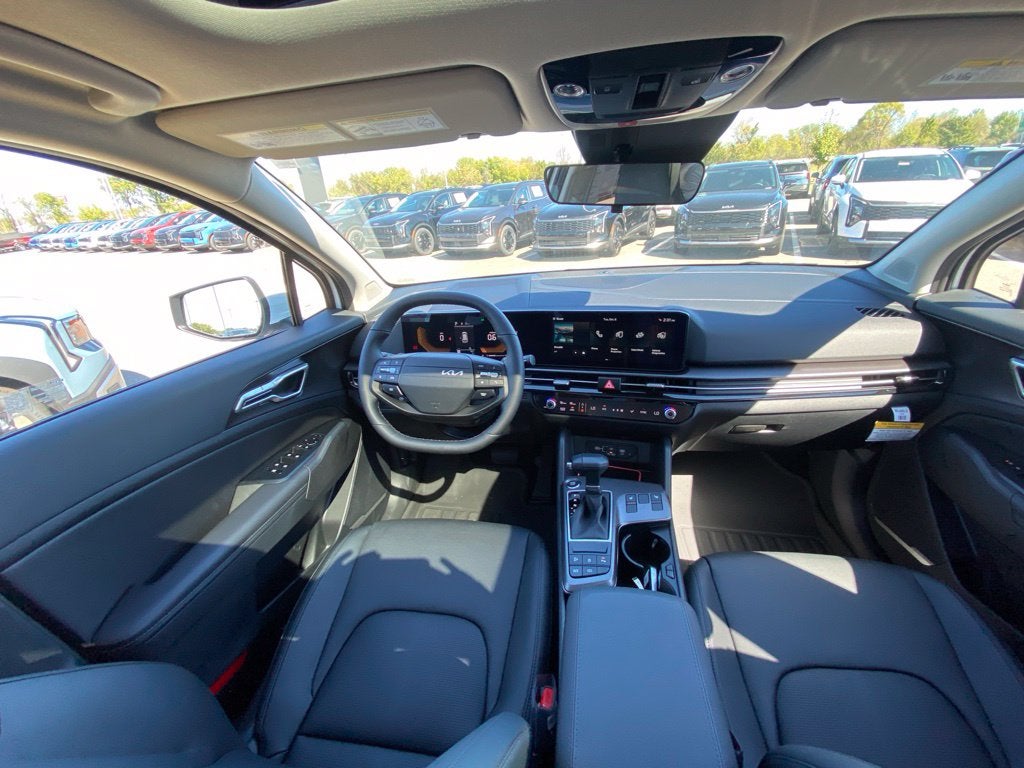 2027 Kia Sportage EX