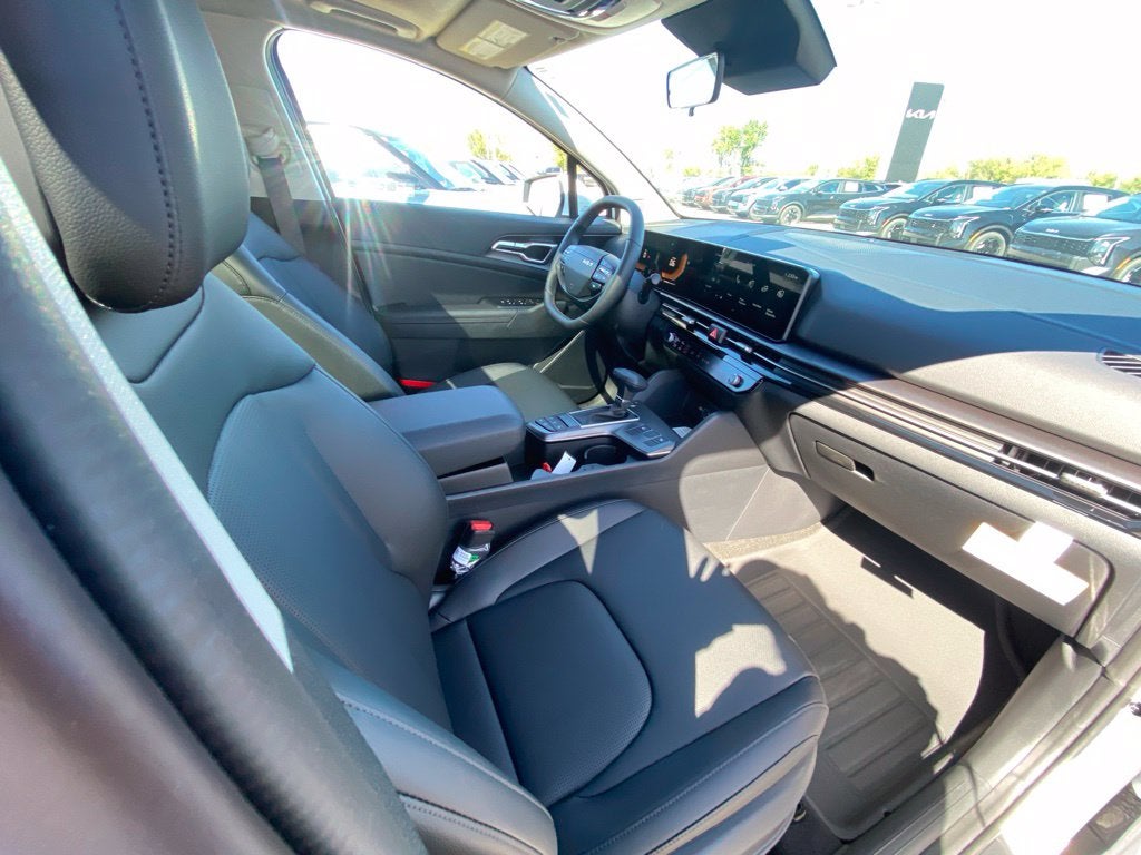 2027 Kia Sportage EX