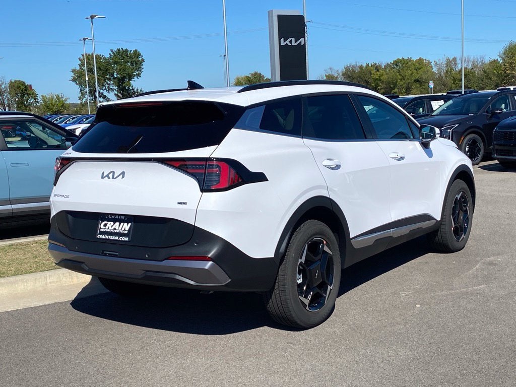 2027 Kia Sportage EX