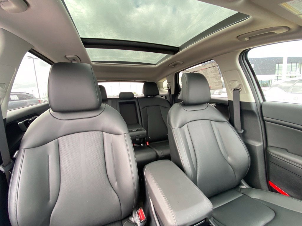 2027 Kia Sportage EX