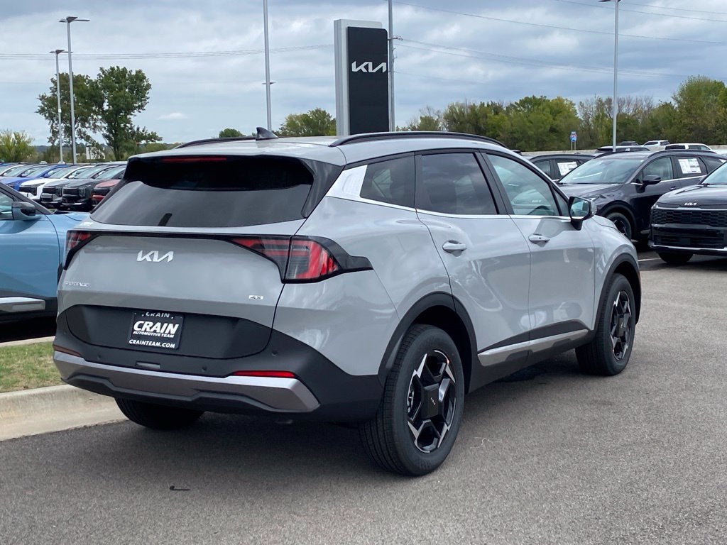 2027 Kia Sportage EX