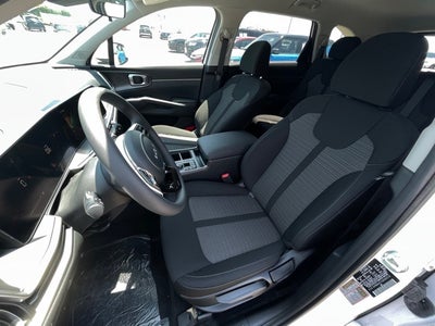 2025 Kia Sorento LX