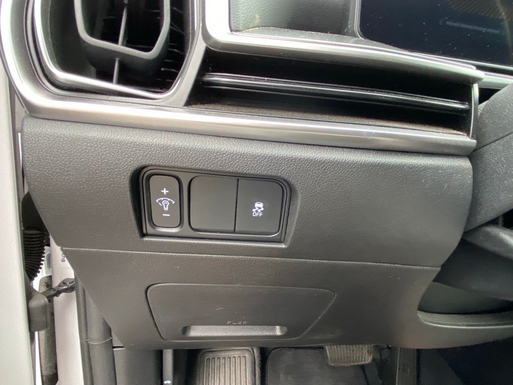 2024 Kia Sorento S AWD / LEATHER / NAV