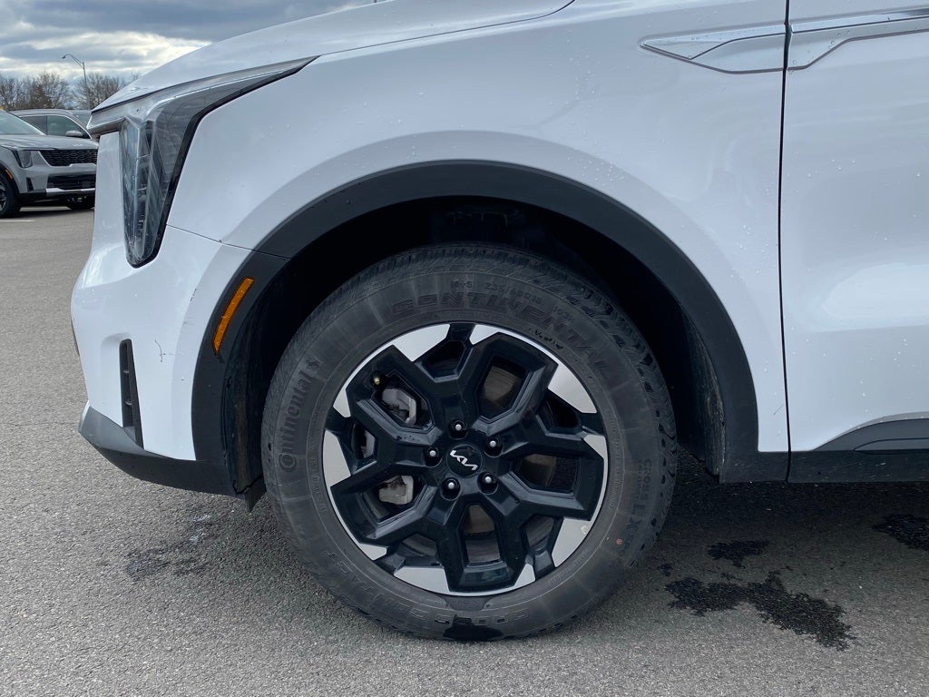 2024 Kia Sorento S AWD / LEATHER / NAV