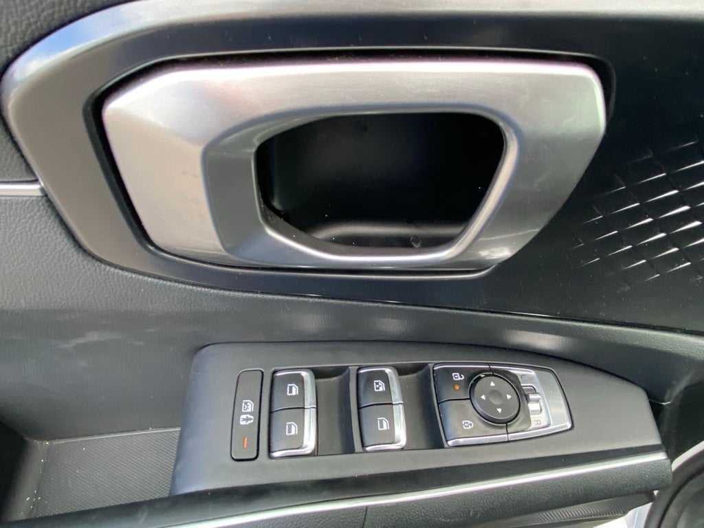2024 Kia Sorento S AWD / HEATED SEATS