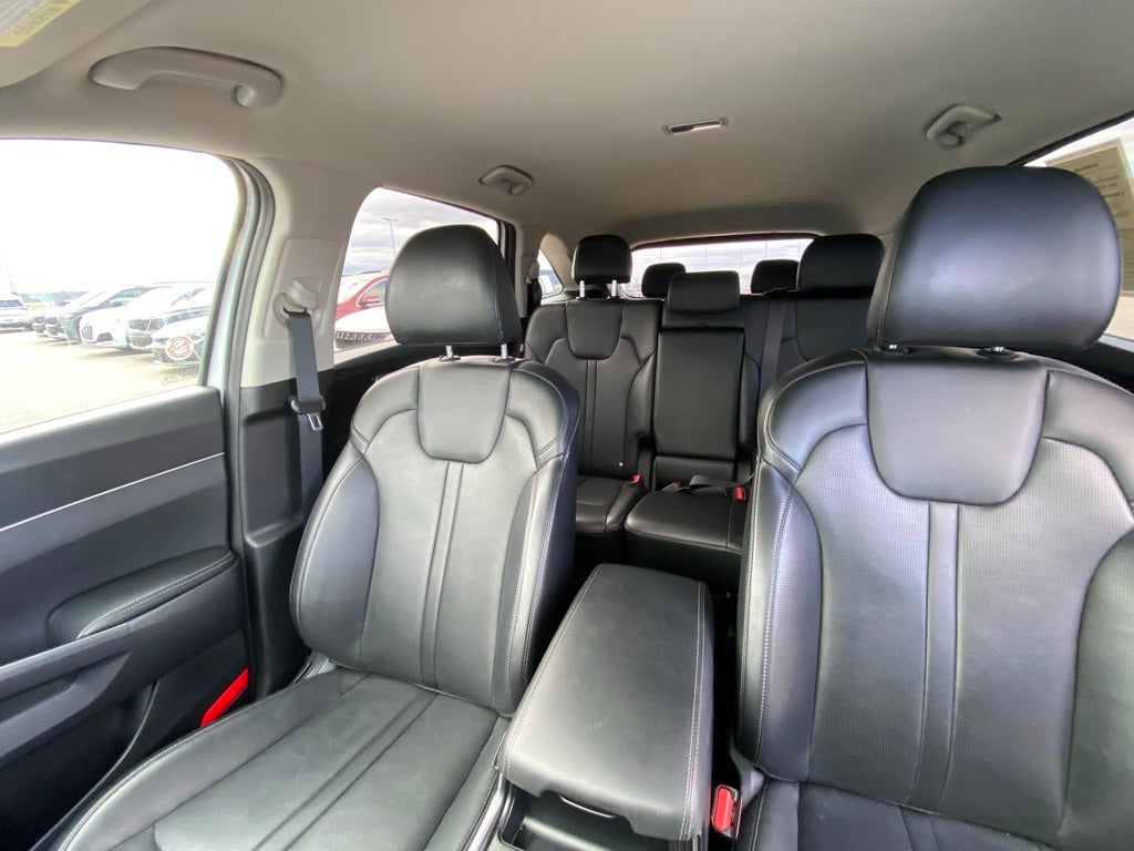 2024 Kia Sorento S AWD / HEATED SEATS